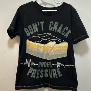 Peek brand black short sleeve tee shirt size 6-7 Don’t crack under pressure